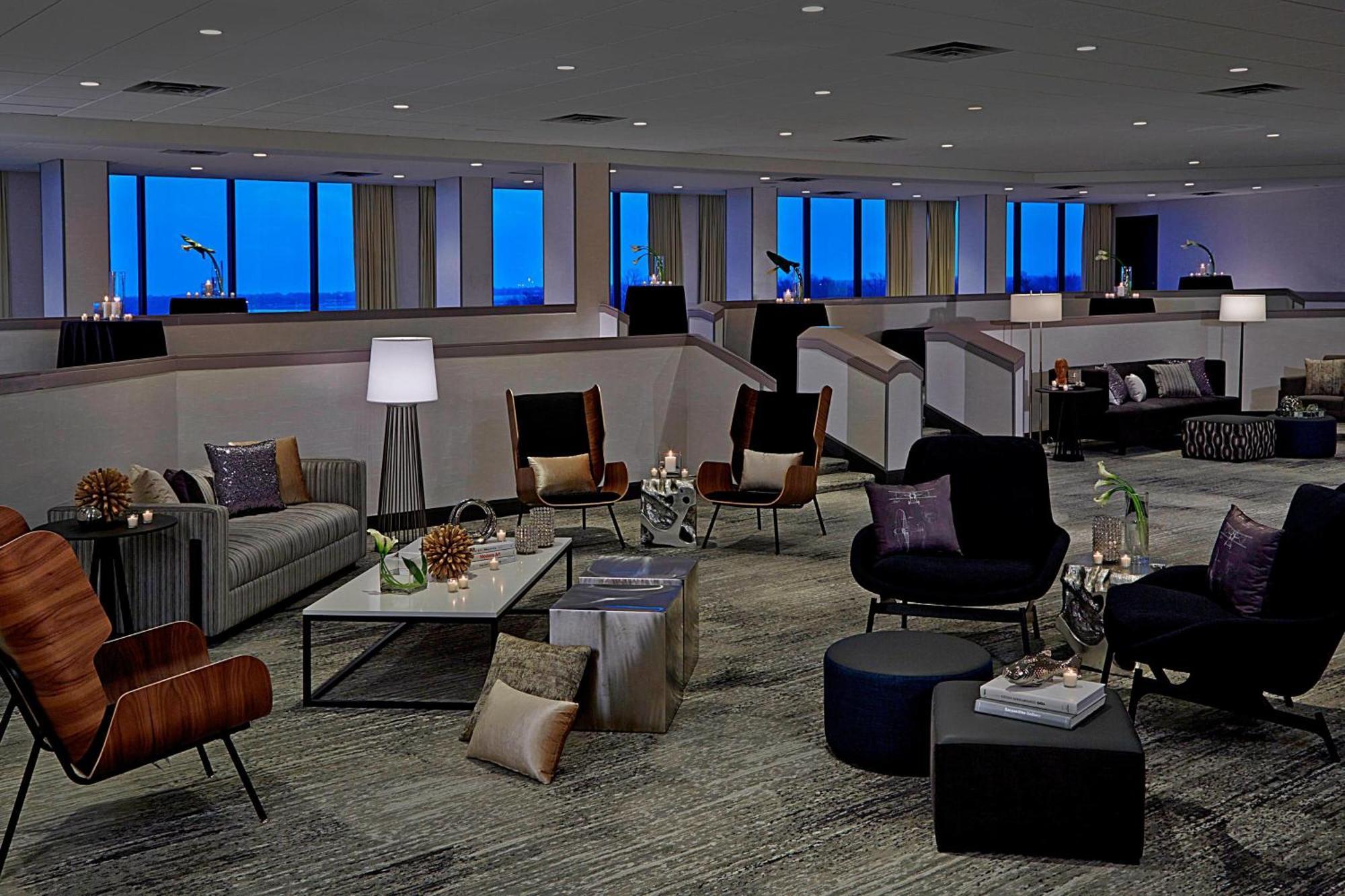 Renaissance St. Louis Airport Hotel Berkeley Εξωτερικό φωτογραφία