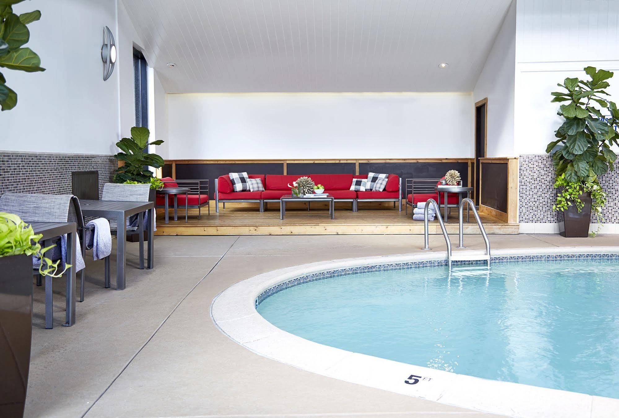 Renaissance St. Louis Airport Hotel Berkeley Εξωτερικό φωτογραφία